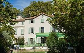 Ehpad de qualité au calme pour personne âgée dépendante Avignon 84 Adapa Villa Béthanie